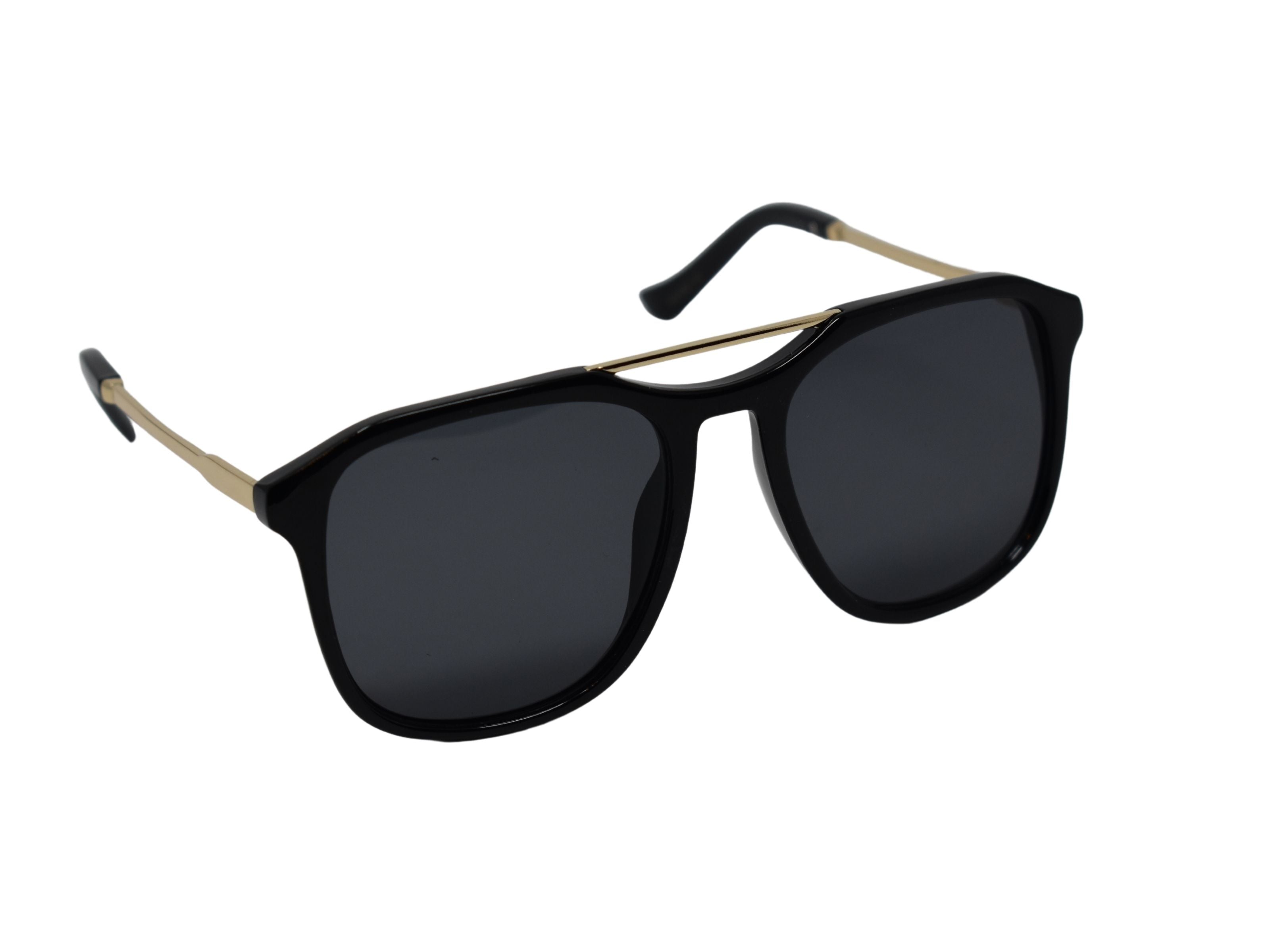 Bring an instant chic appeal with our stylish Breita Black aviator sunglasses.