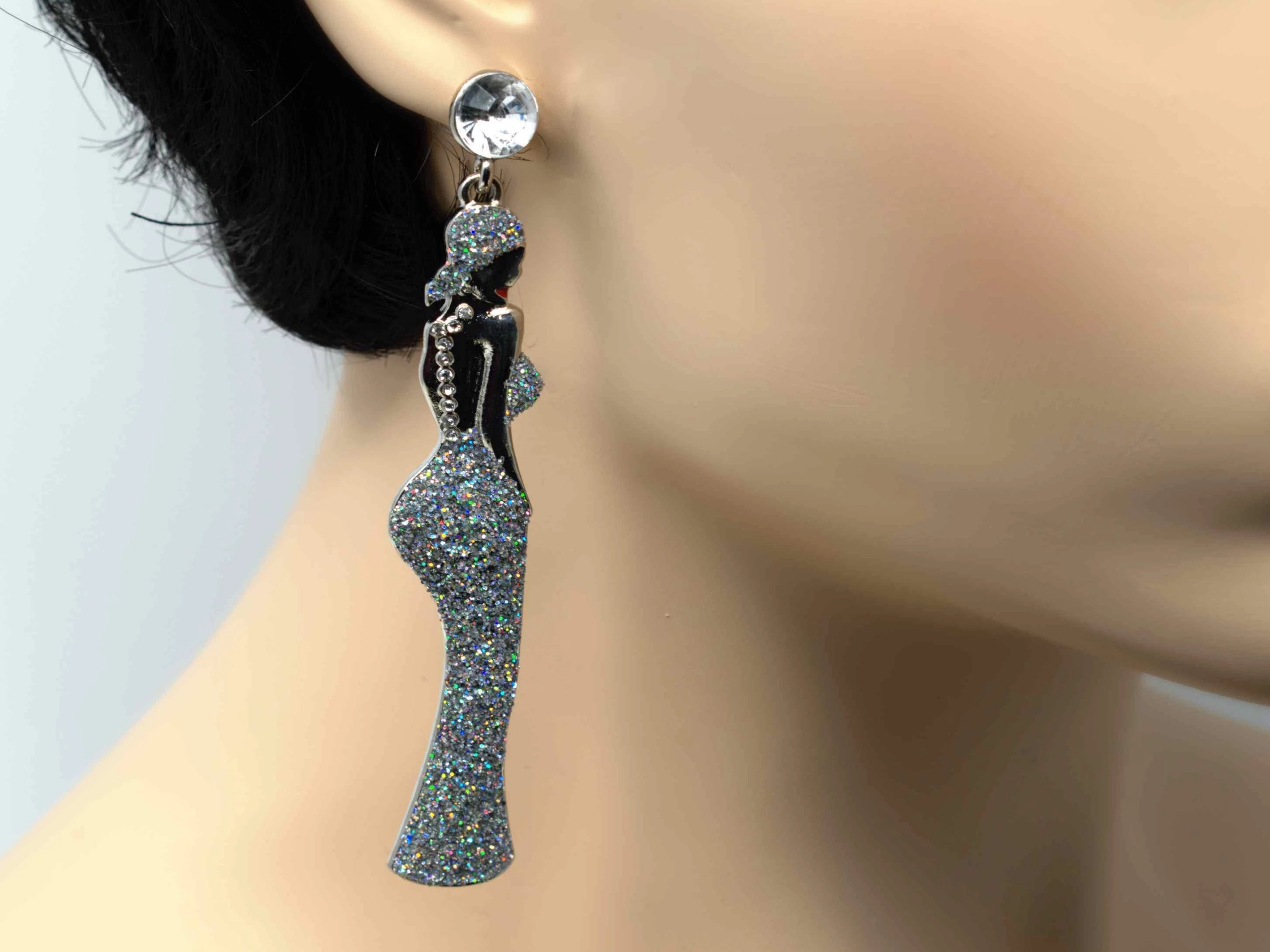 Keisha Lady Chandelier Drop Earring With Glitter