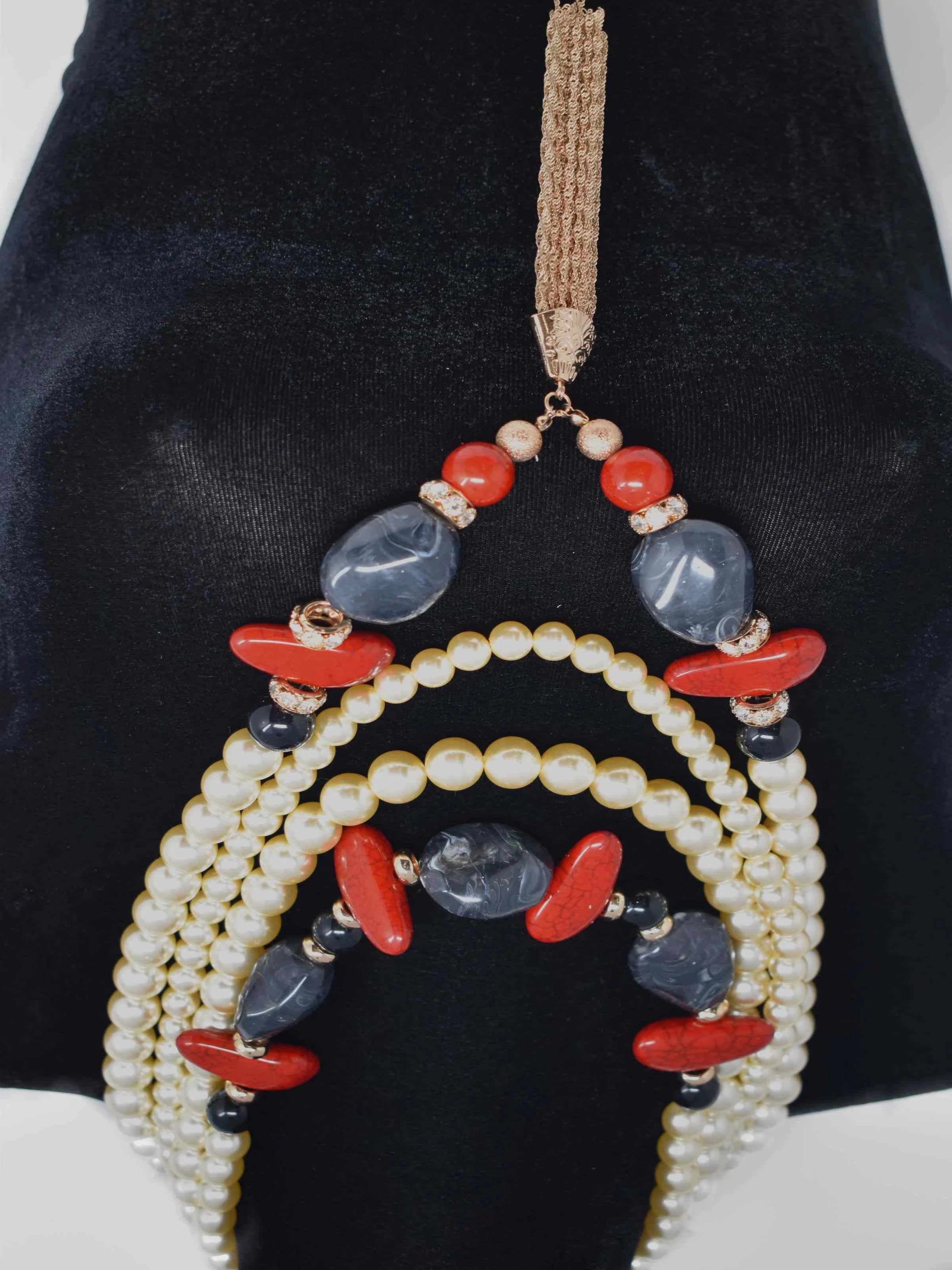 Milla Statement Pearl Layered Necklace