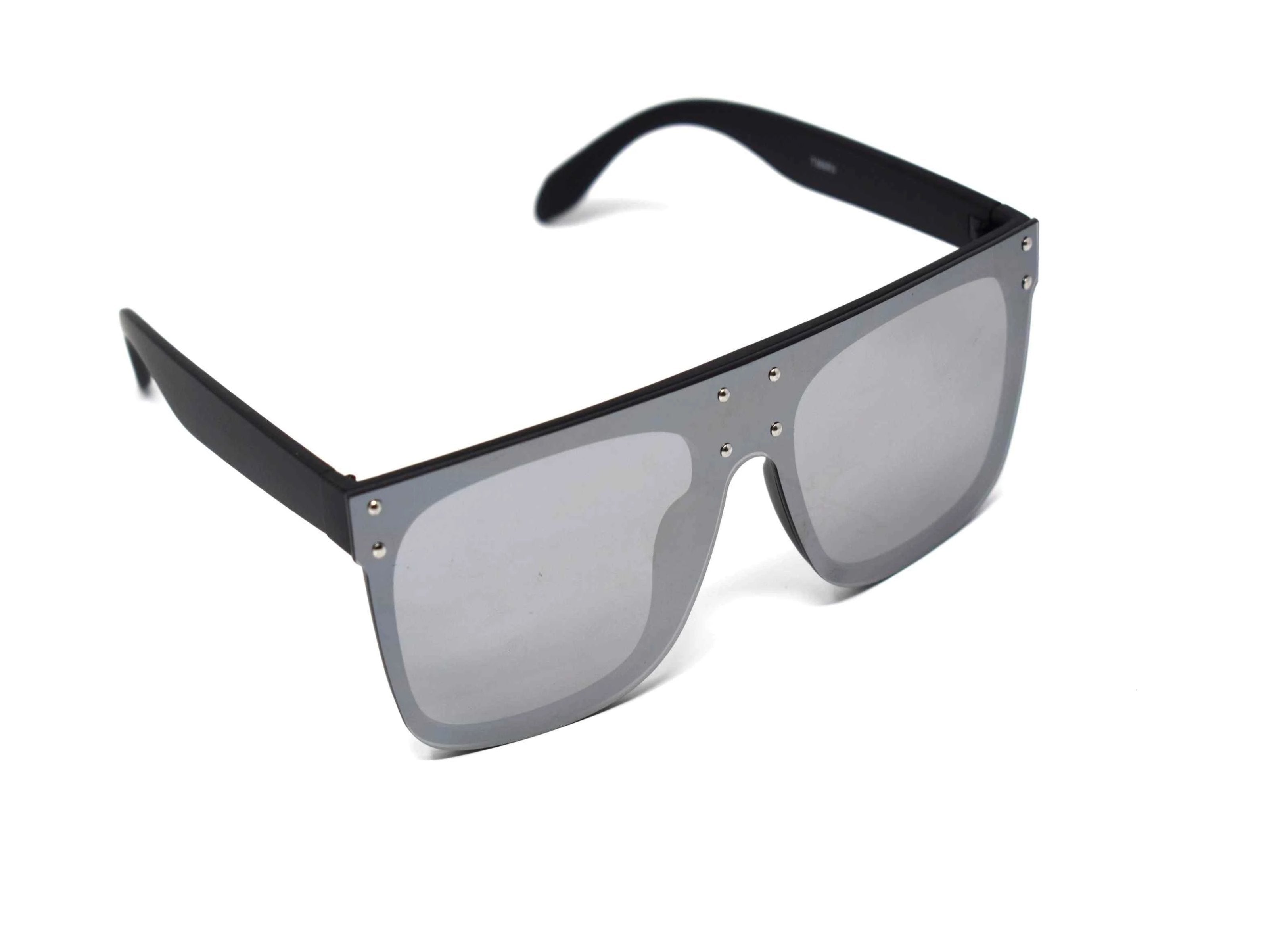 Fashion forward and edgy is what you call our shield shaped Rosa black framed silver mirrored Sunglasses.