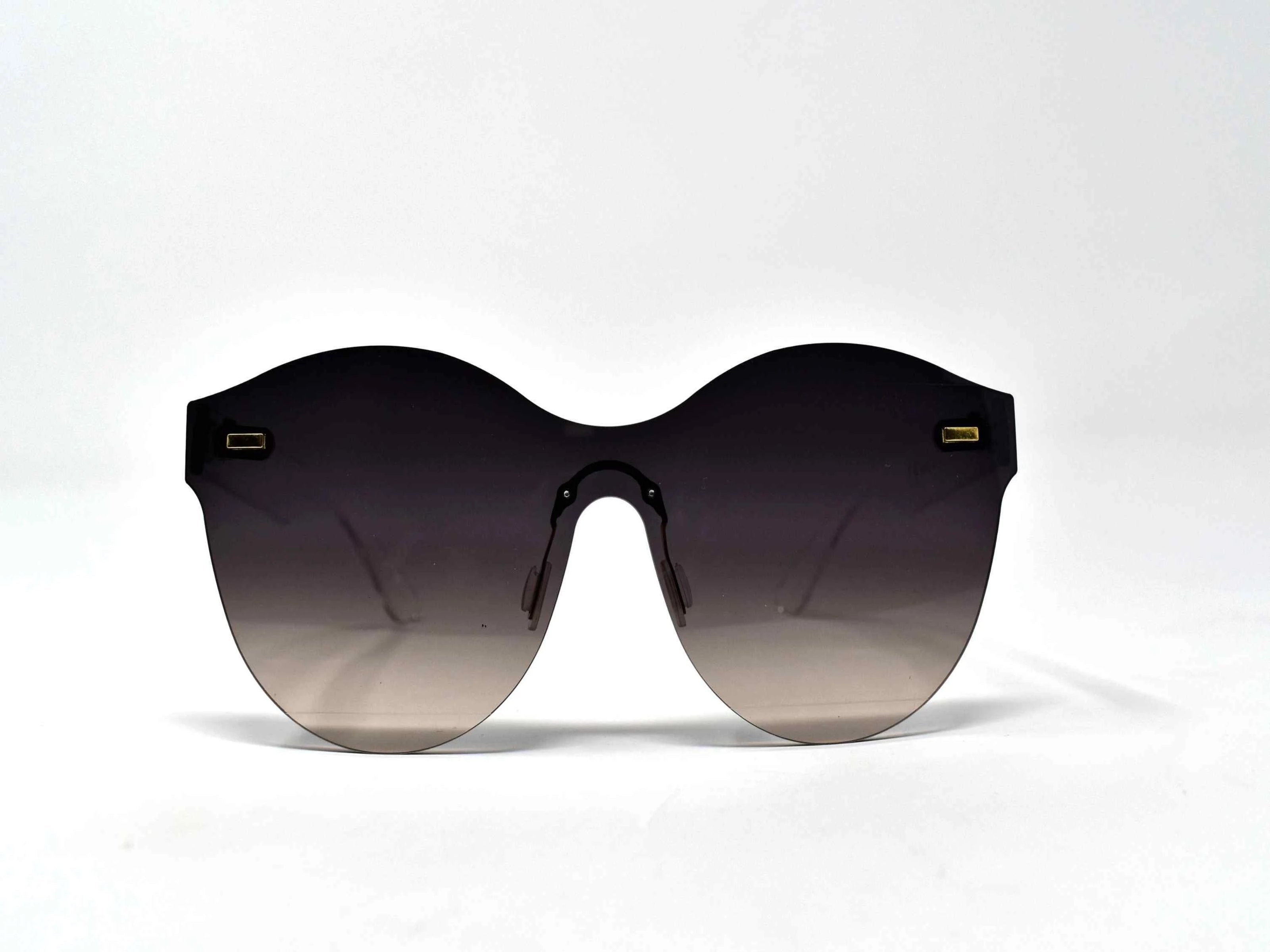 Its just a good vibe in these sage no rim sunglass frames with a black to gray ombre lens.